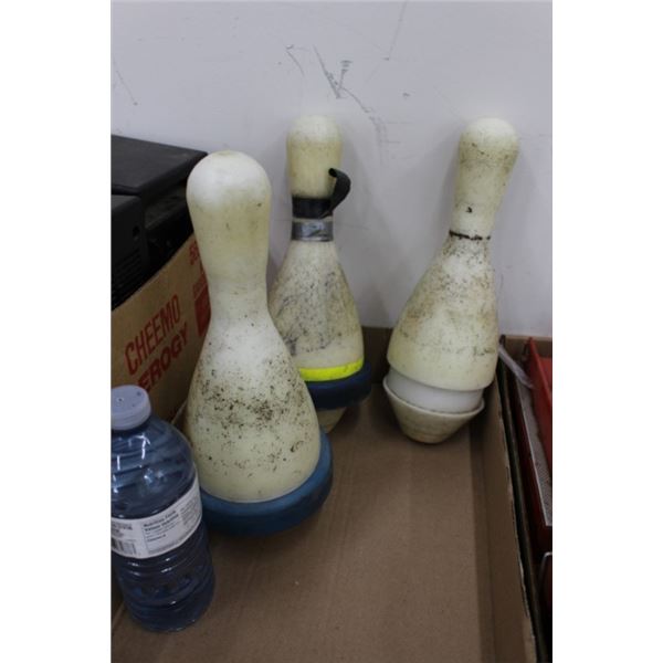 Bowling pins