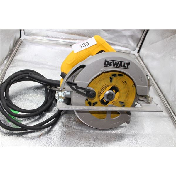 Dewalt circular saw works