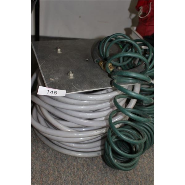 Air hoses/Garden Hose On Reel