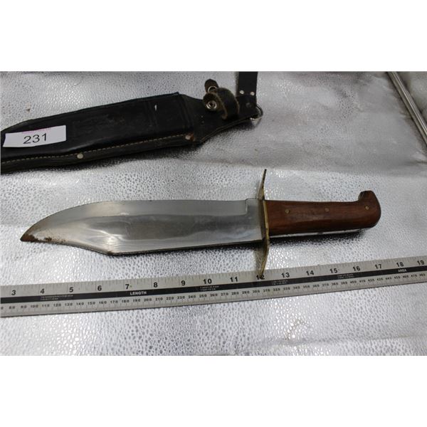 Bowie knife