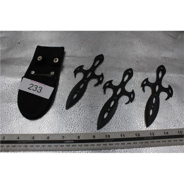 Throwing knives