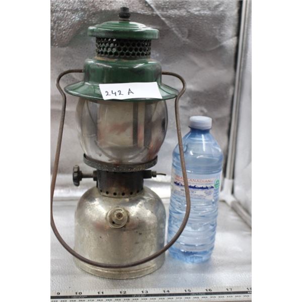 Vintage Coleman  lantern NO.247