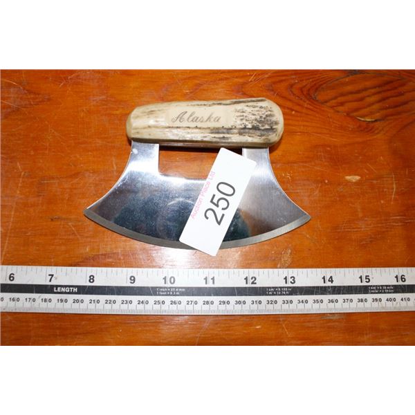 Vintage Resin Handle Ulu Skinning knife