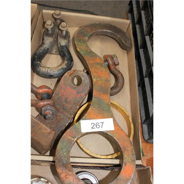 Lifting shackles, lifting hooks