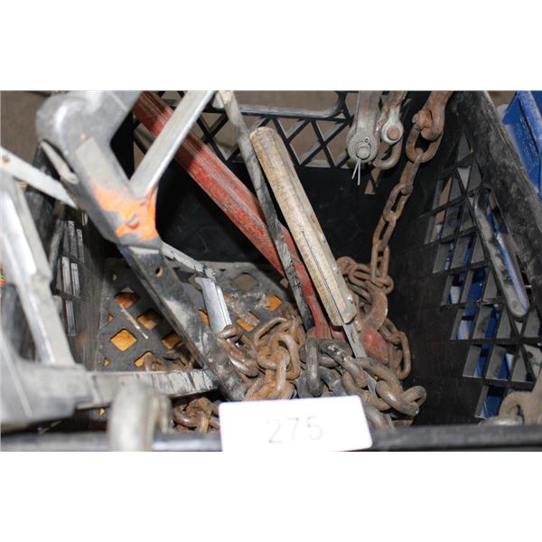 Hacksaws, lifting chains. pipe wrench