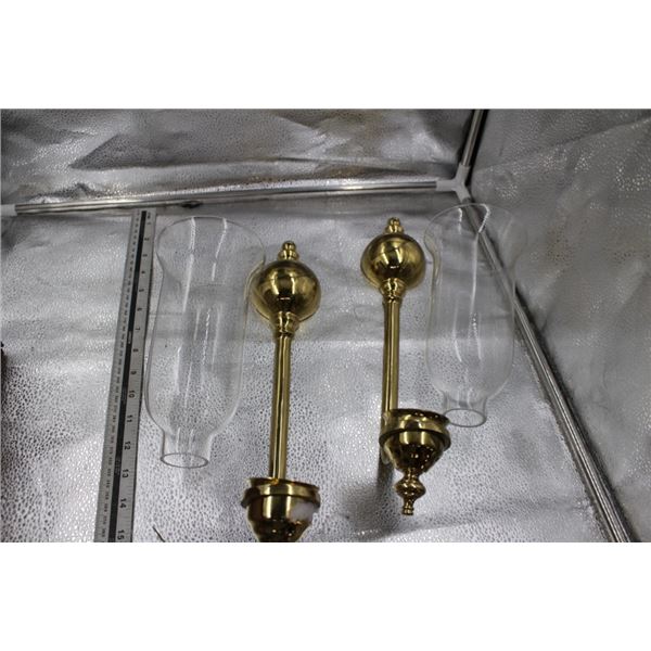 Wall sconces
