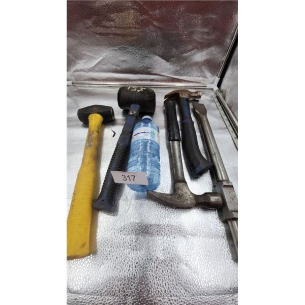 Mini sledge, rubber mallet, claw hammers, cold