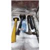 Image 1 : Mini sledge, rubber mallet, claw hammers, cold