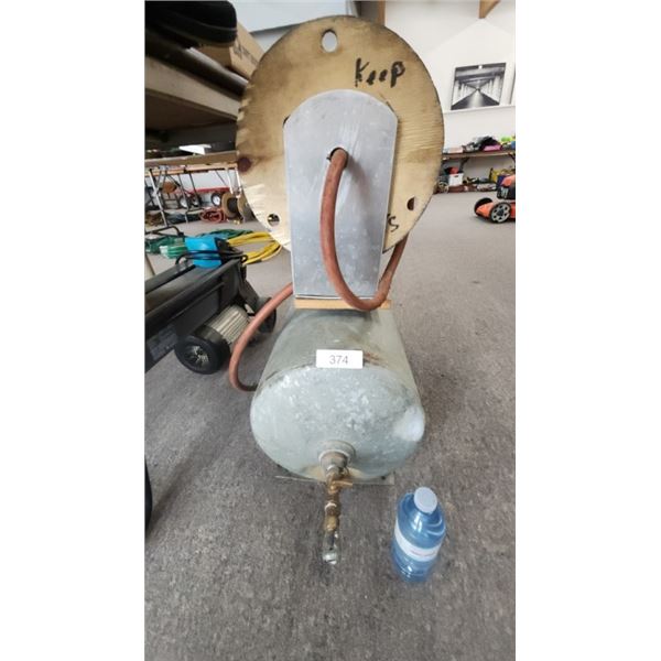 Air tank w/ hose reel