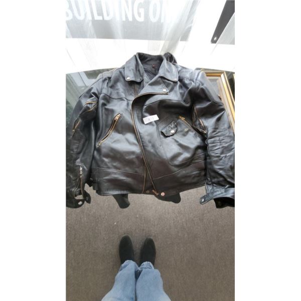 Leather jacket size 52  with removable liner