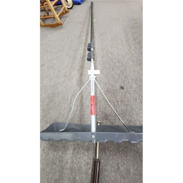 Roof extendable snow shovel new