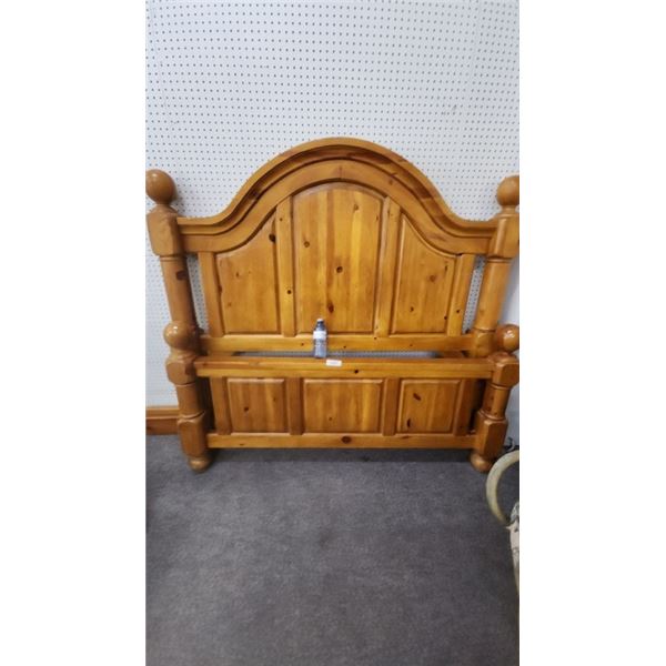 Qeen Size Wooden Headboard footboard & Bed frame