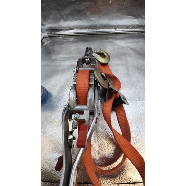 Ratchet Strap come a long