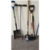 Image 1 : Yard tools