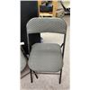 Image 3 : Folding chairs