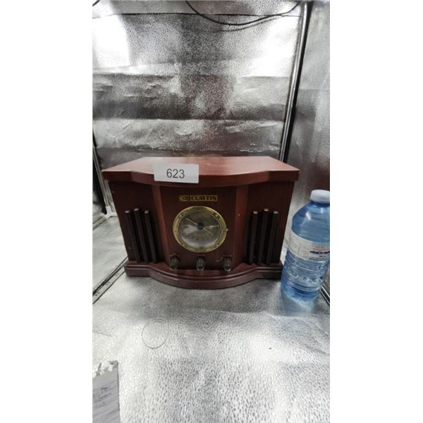 Curtis radio w/ cd player