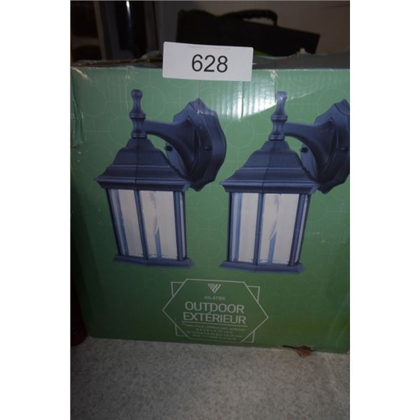 Outdoor wall sconces