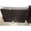 Image 2 : 2 storage cuboards