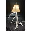 Image 1 : BEAUTIFUL 40" 3 - WAY ELK ANTLER TABLE LAMP
