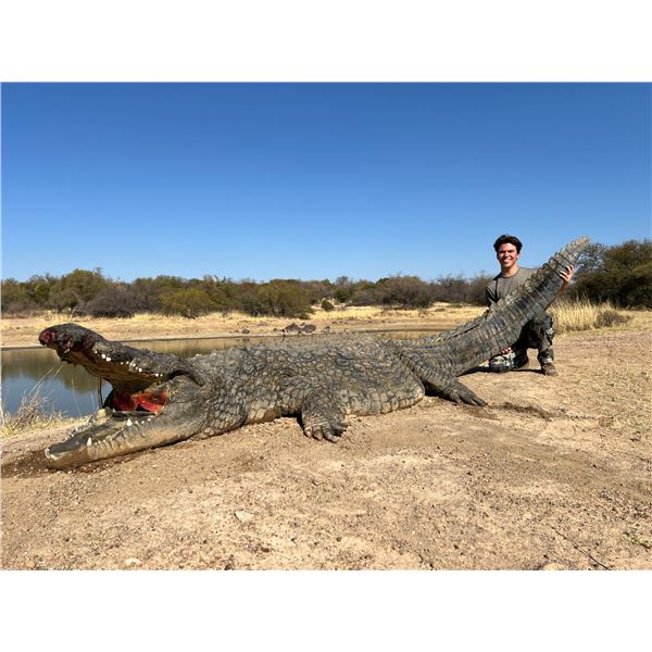 9 Day Crocodile and Sable Hunt with Inkulu Adventures