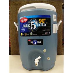 Brand new 5 gallon Igloo beverage cooler (201)