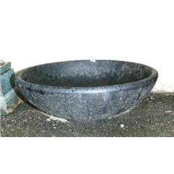 Approx. 6" black bowl (1)