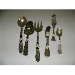 Lot of silver serving pieces (2)