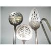 Image 2 : Lot of 5: 3 serving pieces and 2 tongs (2)