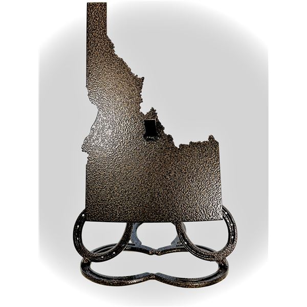 Idaho Table Mount Skull Hanger by Iron Mountain Skull Hangers