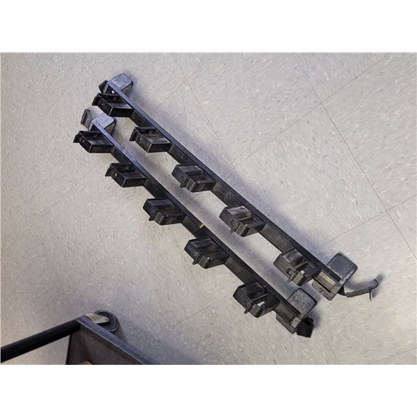 Set of Pinso Vehicle Ski Racks
