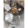 Image 4 : Ziploc Bag Filled with Various Types of Light Bulbs +