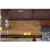 Image 2 : CARVED KOA TABLE (MATCHES LOT 172)