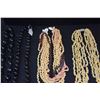 Image 3 : SHELL LEI & KUKUI NUT LEI (4 PCS)