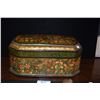 Image 3 : LARGE OCTAGONAL INDIAN/KASHIMIRI HAND PAINTED PAPIER-MACHE LACQUERED BOX W/BLACK INTERIOR, 20TH CENT