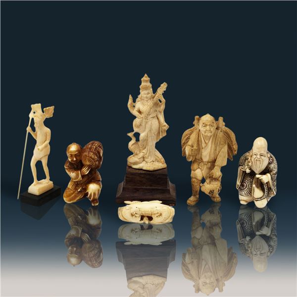 A large Grouping Of Japanese Figures 19th Century Some Are Signed Various Sizes (6)