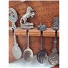 Image 14 : A Large Lot Of Souvenir Spoons Silver, Silverplated And Pewter With Enamels Assorted