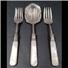 Image 2 : 3-Piece Sterling Silver Serving Utensils With Mother Of Pearl Handles