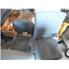 Image 2 : 4 Office Chairs
