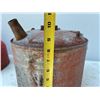 Image 13 : METAL GAS CANS, LOT OF 3