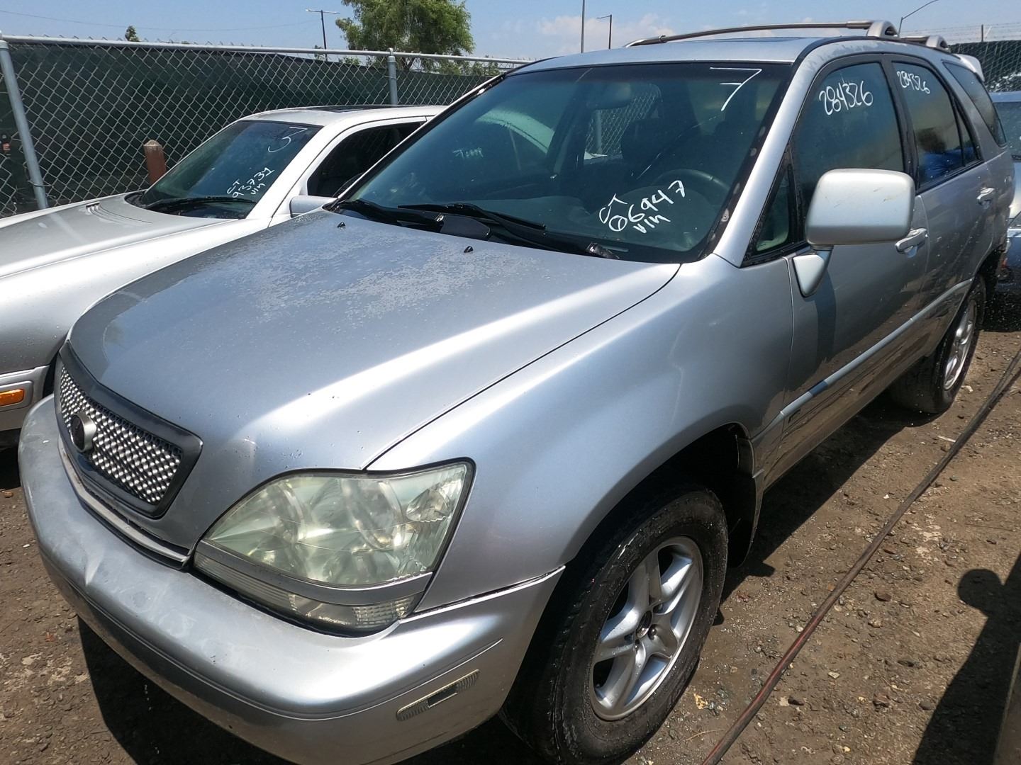 LEXUS RX 300 2001 T-DONATION
