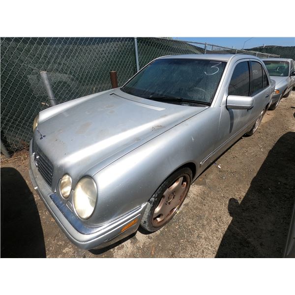 MERCEDES E CLASS 1998 ADT-DONATION