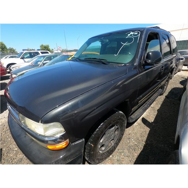 CHEV TAHOE 2004 T-DONATION