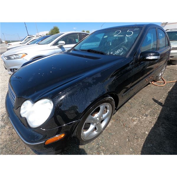 MERCEDES C CLASS 2006 T-DONATION