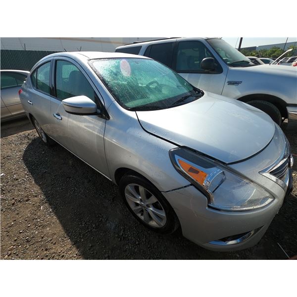 NISSAN VERSA 2015 T