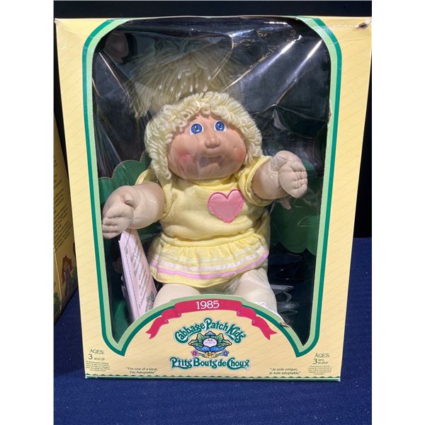 1985 Cabbage Patch Doll (with original box)