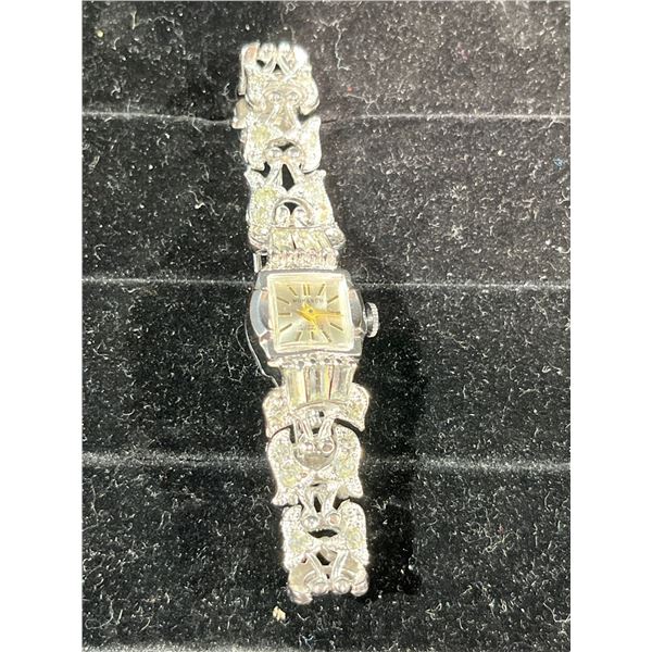 Monarch Vintage Ladies Watch, 17 Jewels