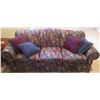 Image 1 : Fall Themed Couch 78x38x35