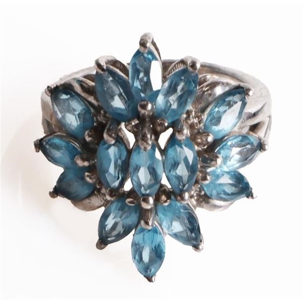 3.75CTW BLUE TOPAZ STERLING SILVER LADIES RING