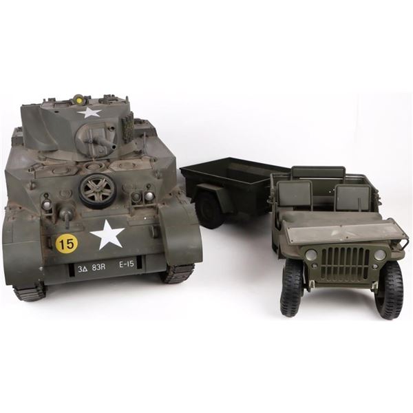 VINTAGE 21ST CENTURY TOYS ARMY MODELS - (3)