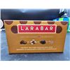 Image 2 : Larabar Peanut Butter Chocolate Chip Fruit & Nut Bars (16 x 45g)